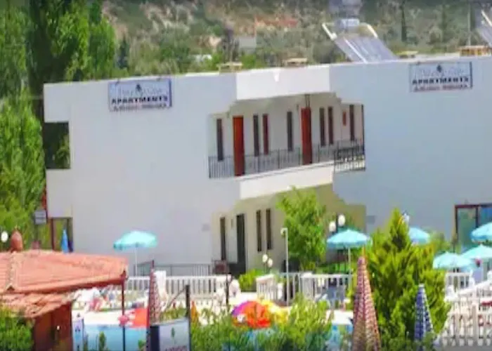 The Palm Club Hotel